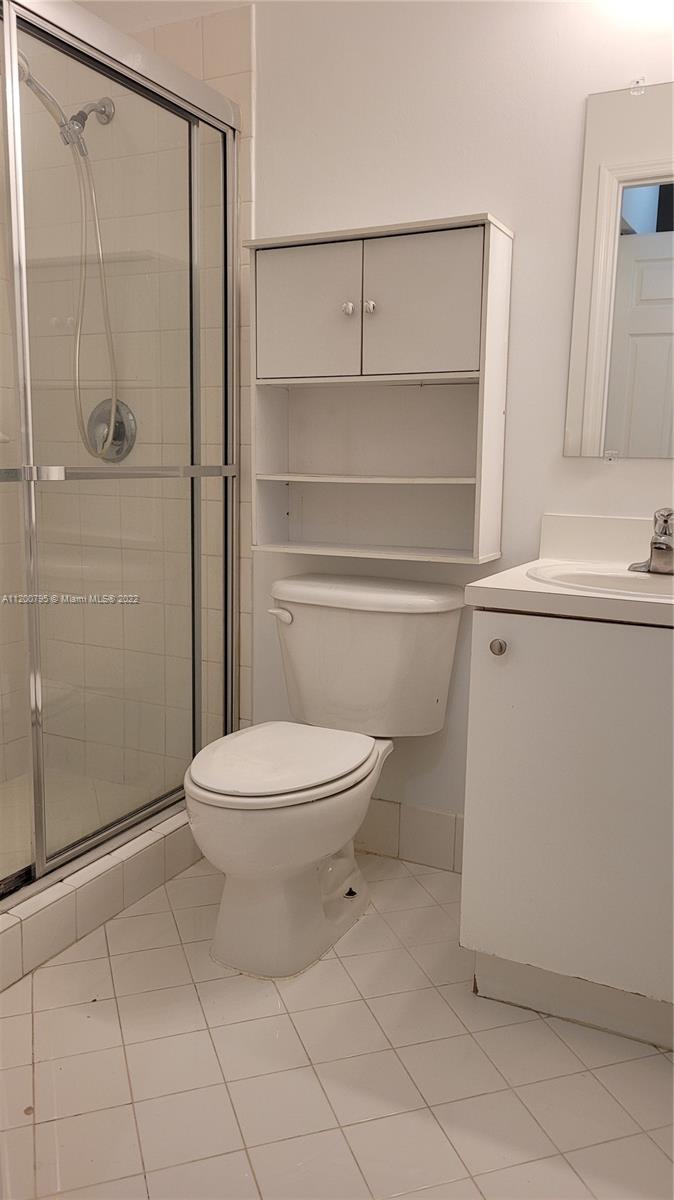 1720 NE 33rd Ave Unit: 107-5