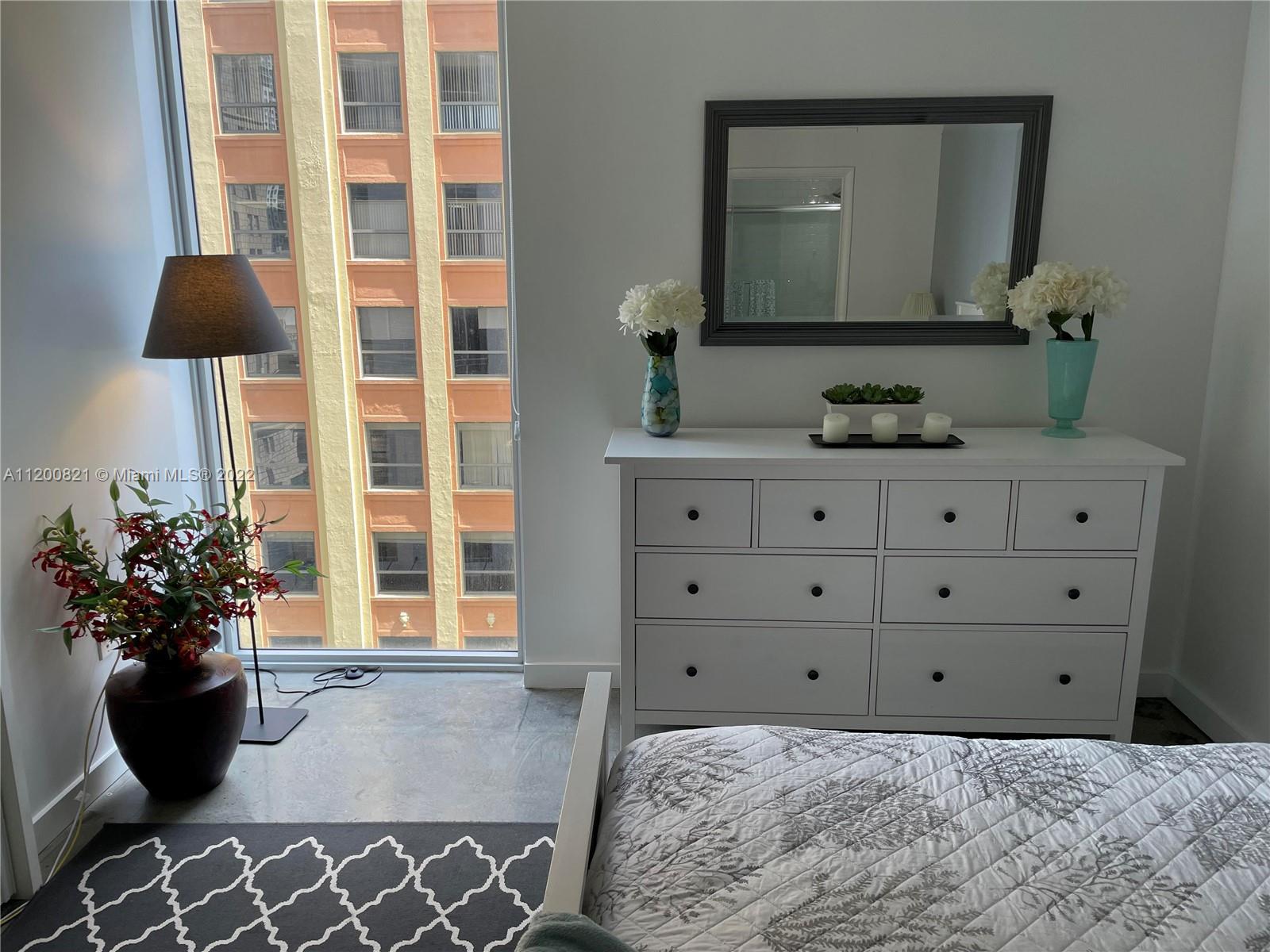 151 SE 1st St Unit: 703