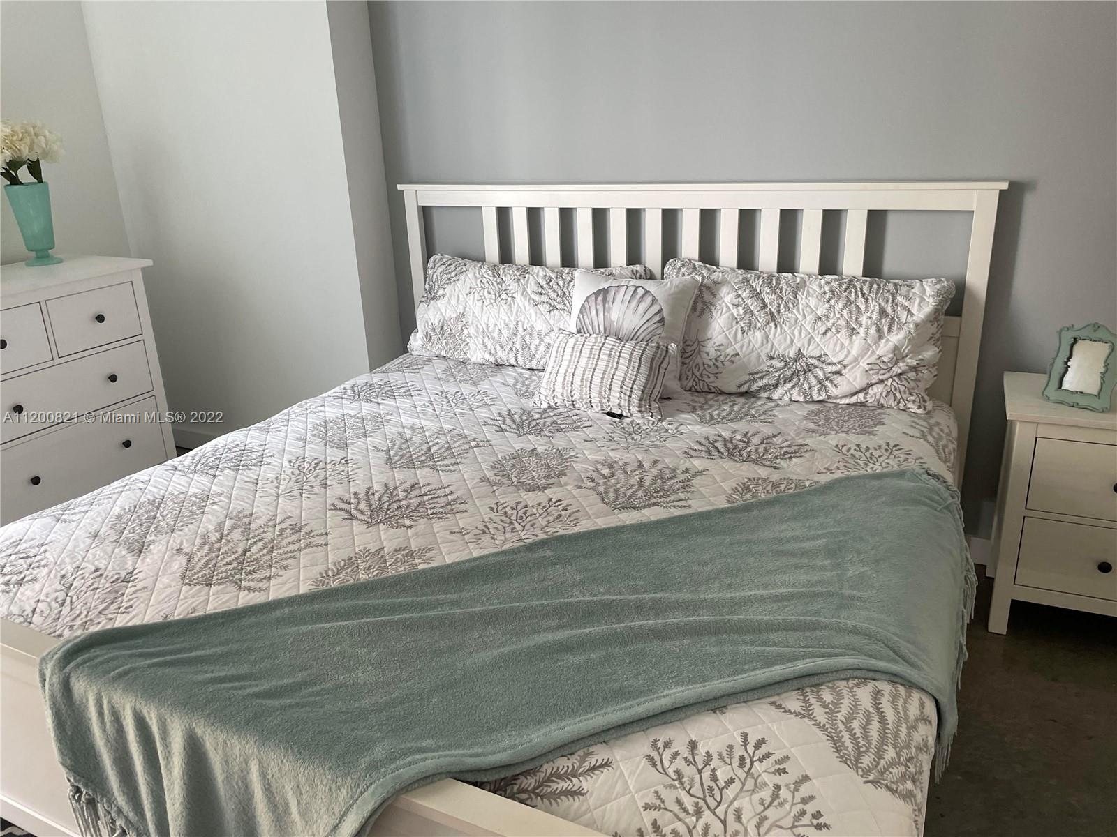 151 SE 1st St Unit: 703