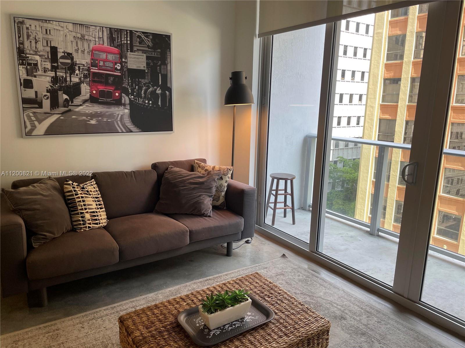 151 SE 1st St Unit: 703