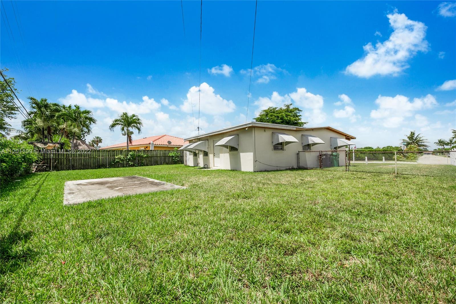 4901 SW 112th Ct