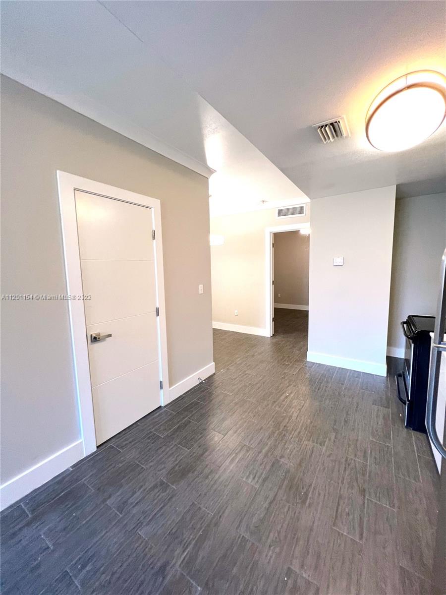 115 Menores Ave Unit: 7