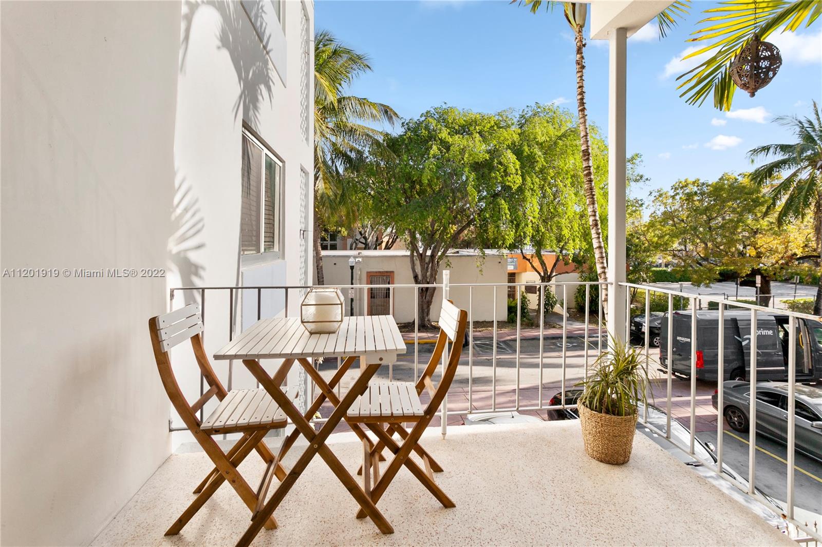 641 Espanola Way Unit: 24