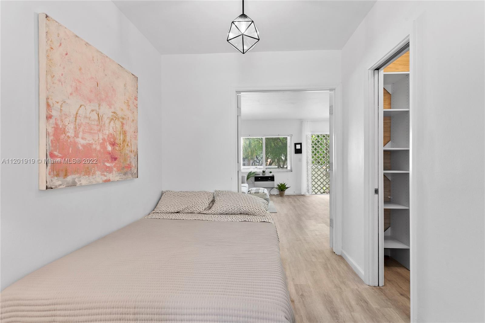 641 Espanola Way Unit: 24