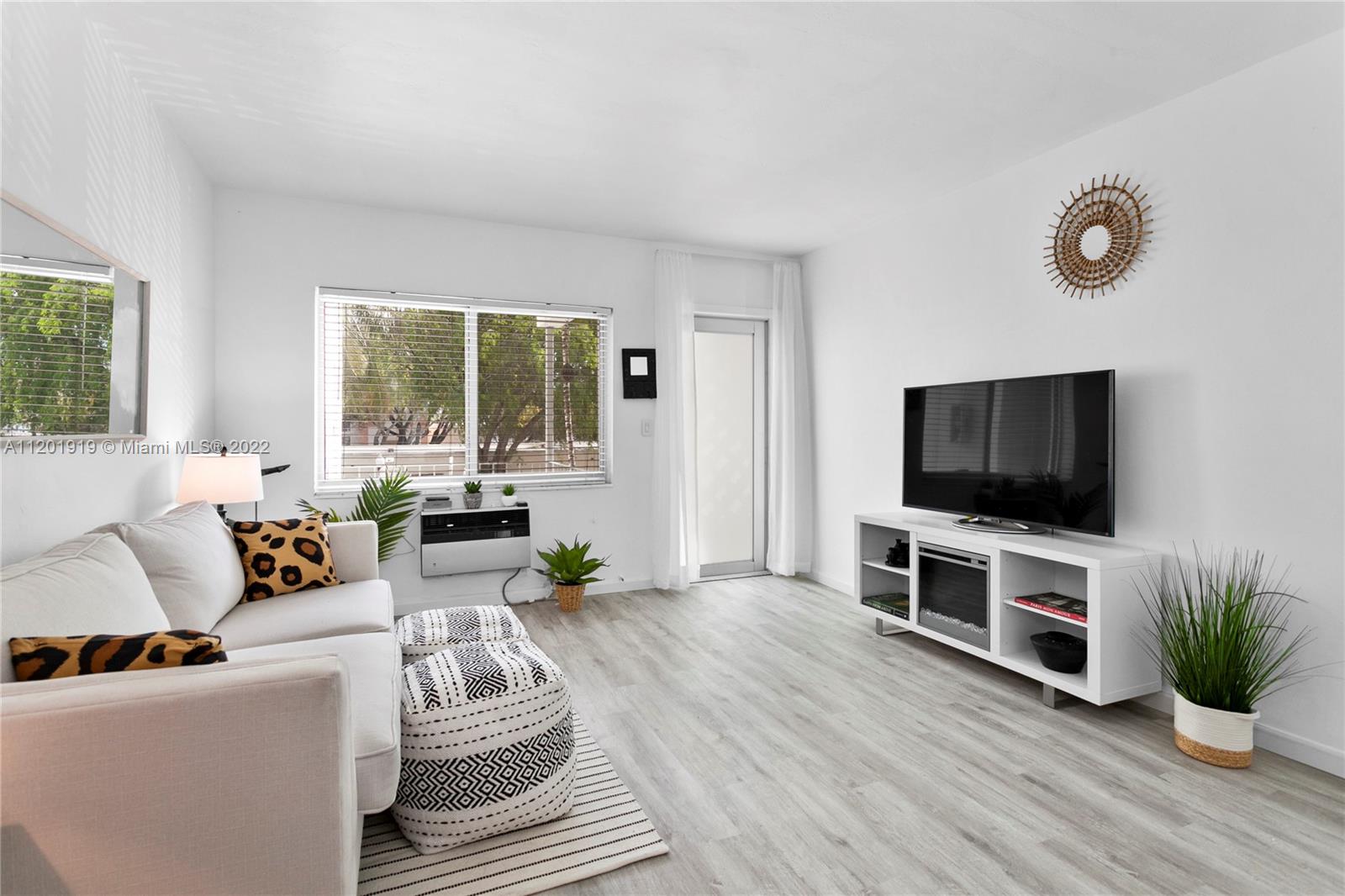 641 Espanola Way Unit: 24