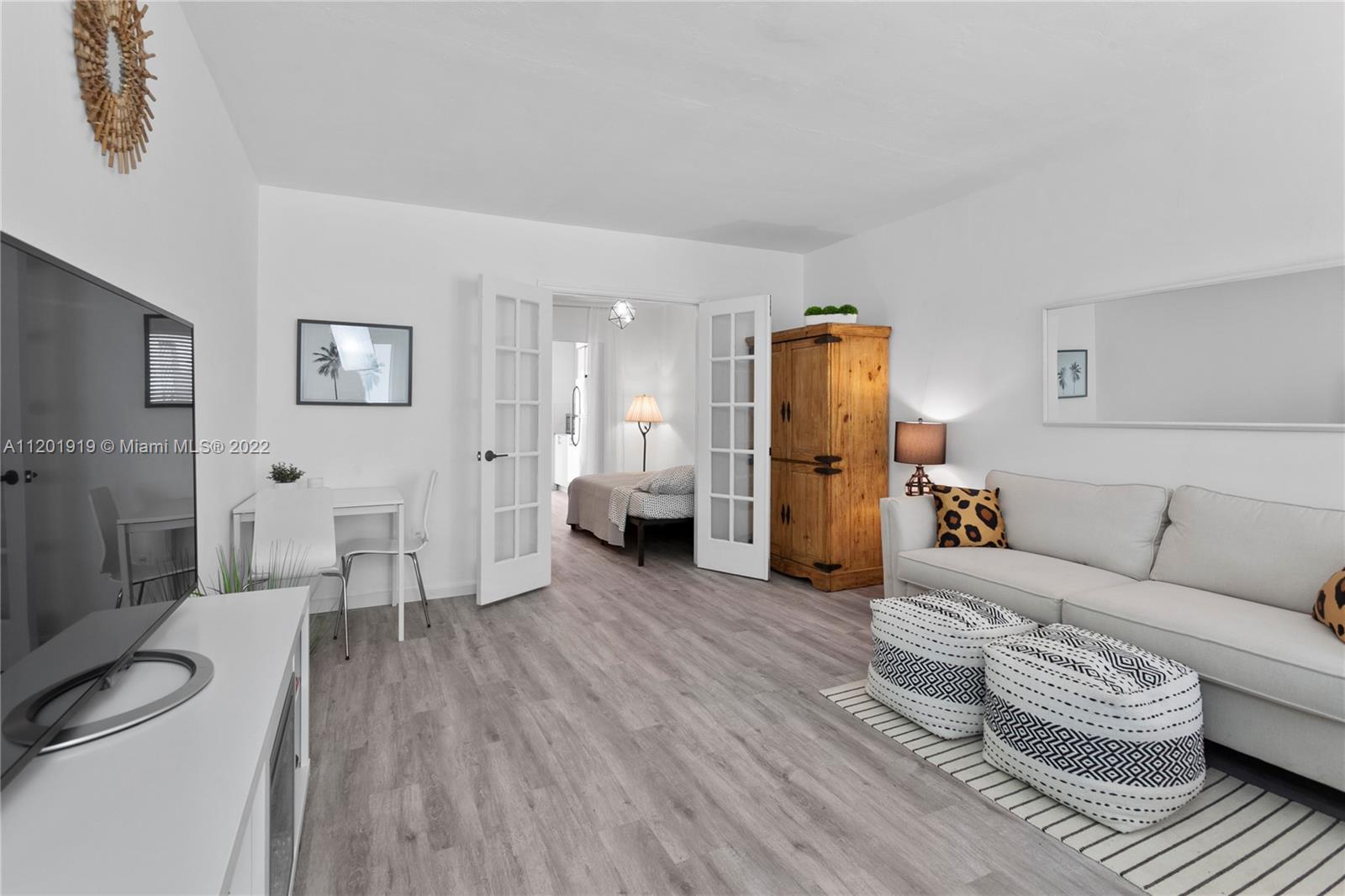 641 Espanola Way Unit: 24