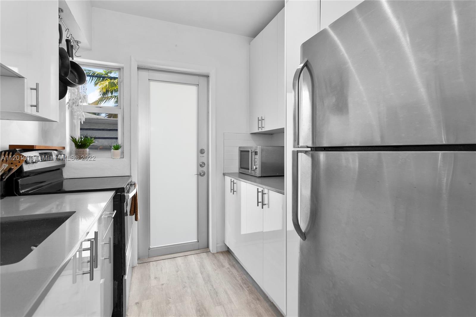 641 Espanola Way Unit: 24