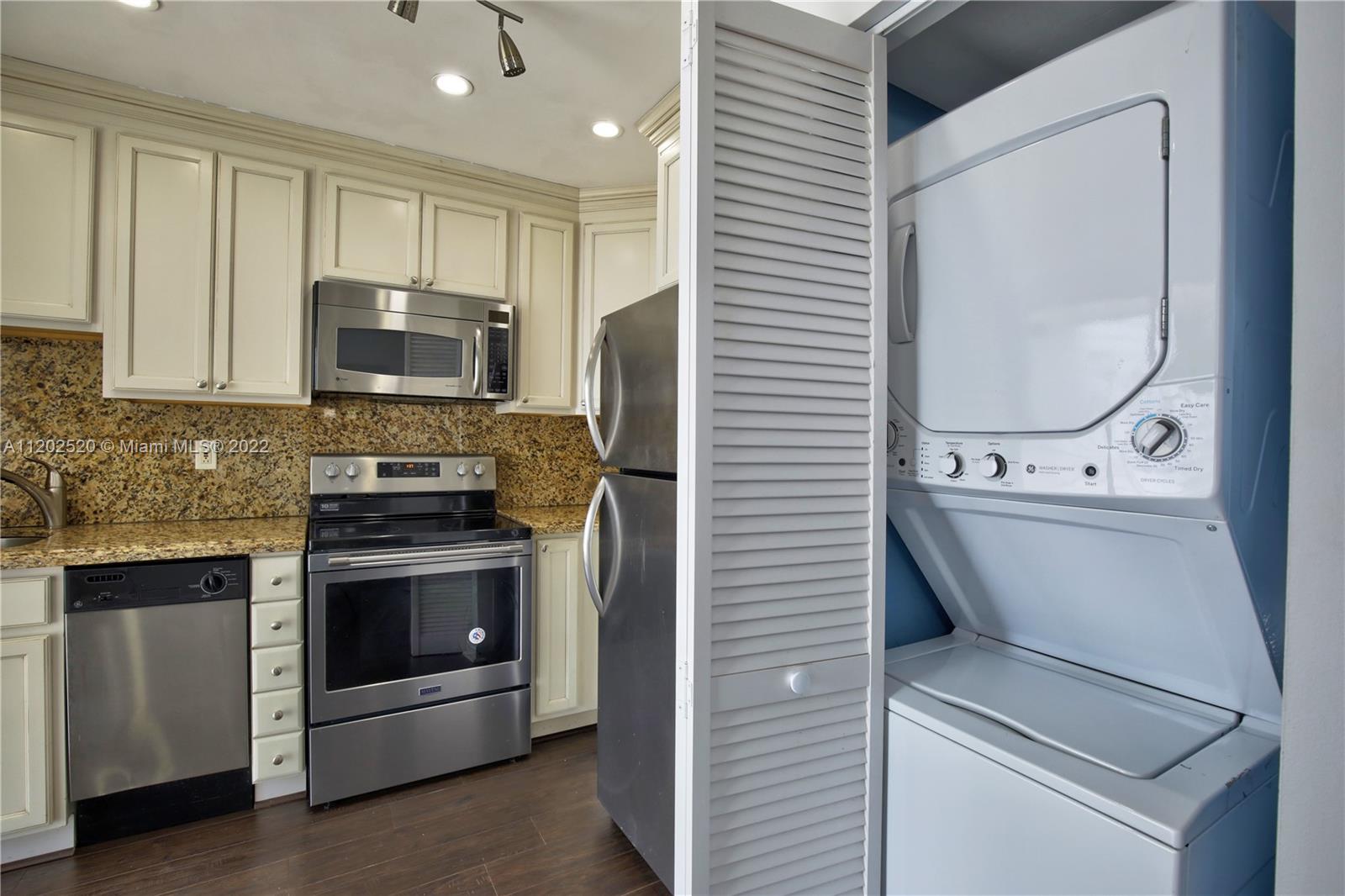 13776 149th Circle Ln Unit: 3