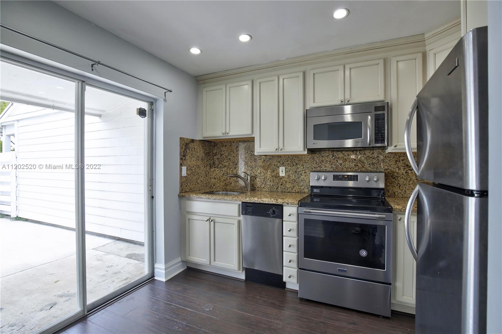 13776 149th Circle Ln Unit: 3