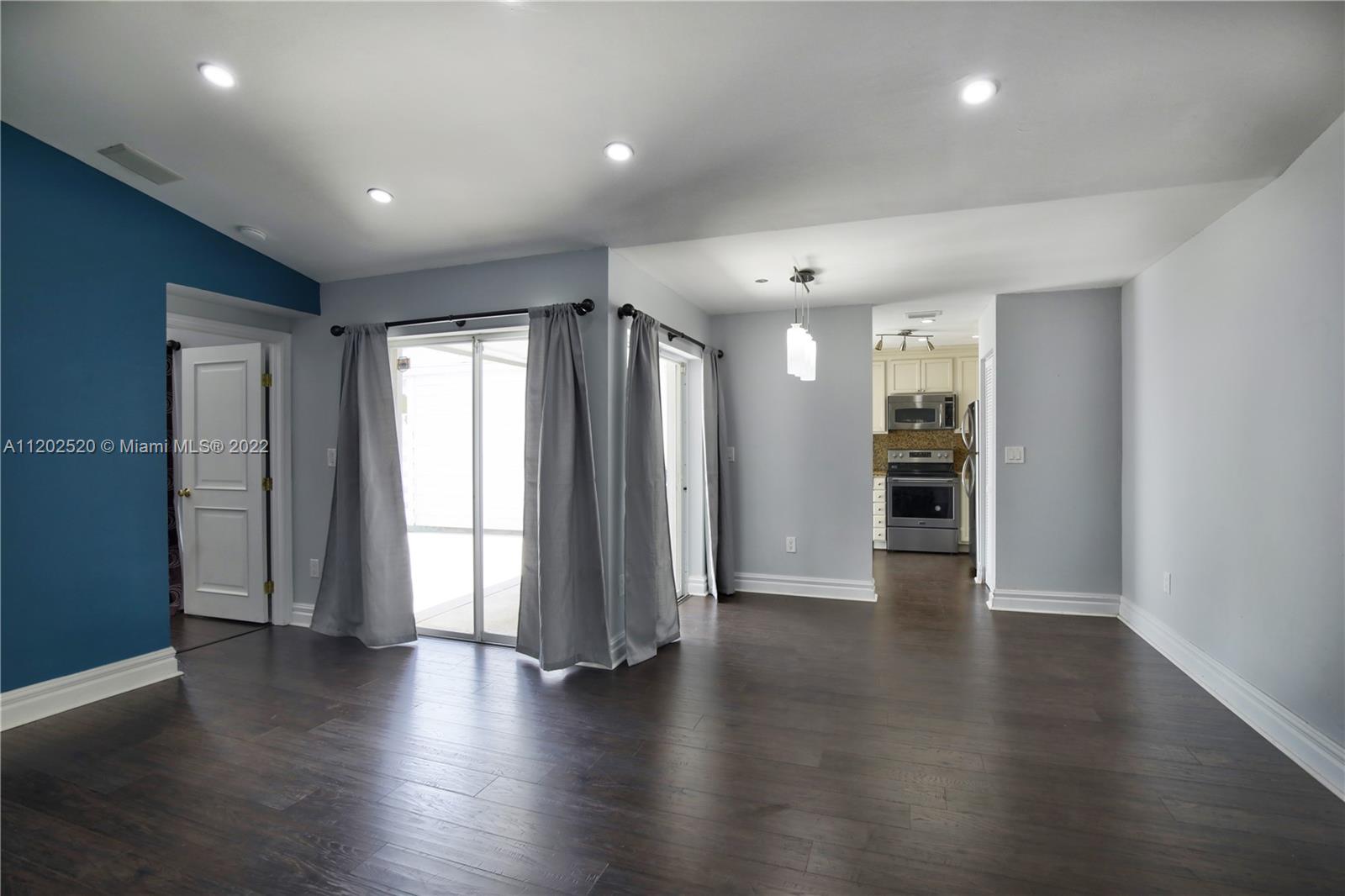 13776 149th Circle Ln Unit: 3