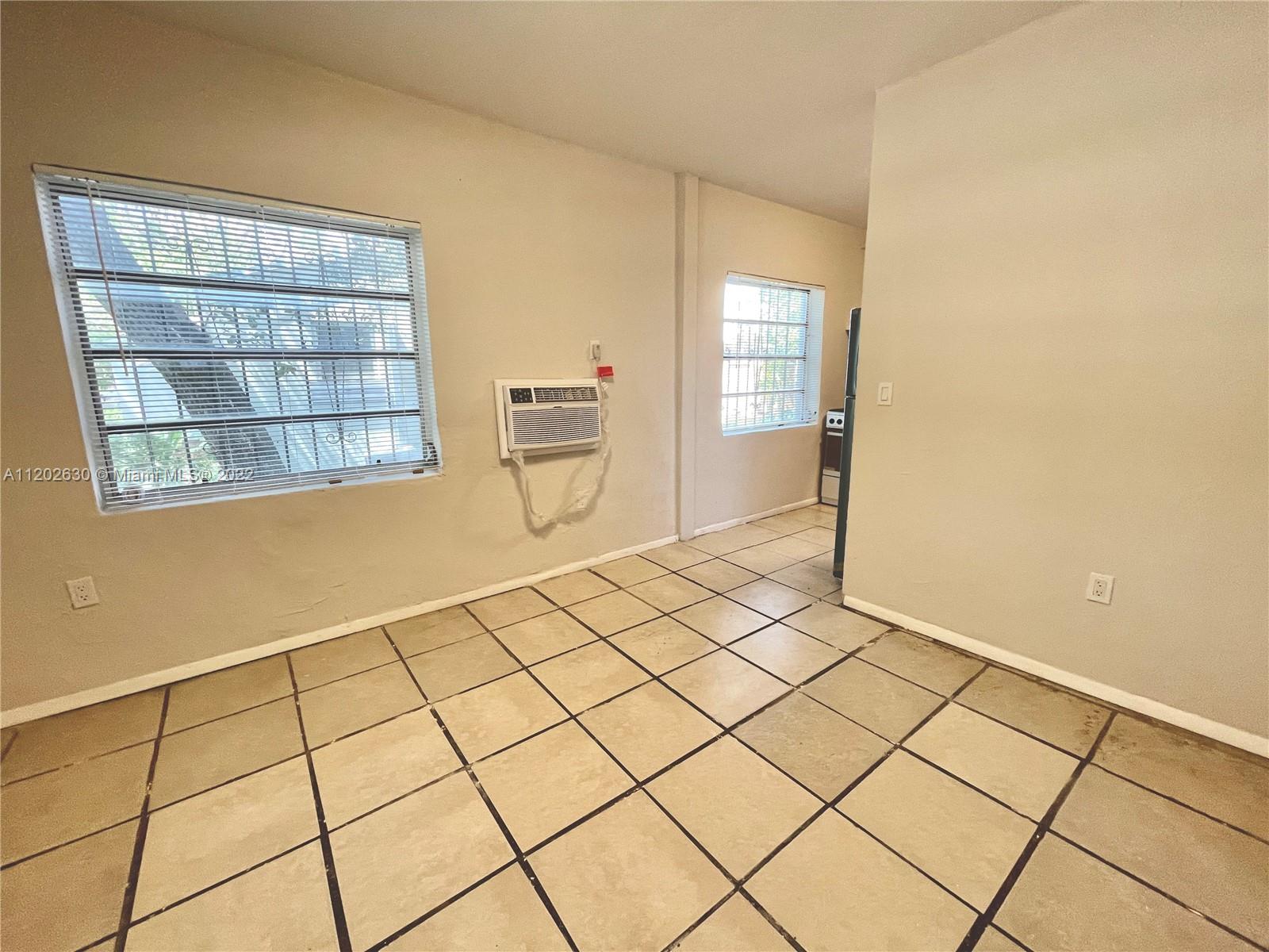 7009 NW 5th Ave Unit: 0