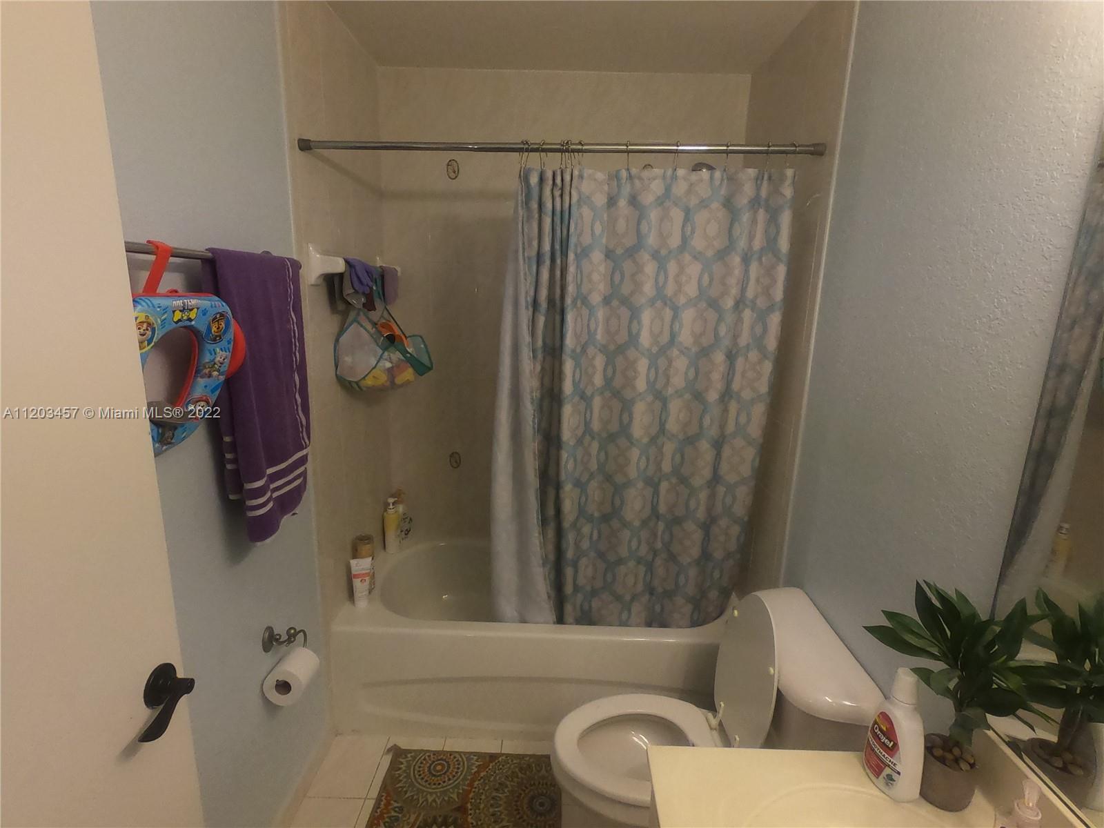 2954 SE 15th Ter Unit: 2954