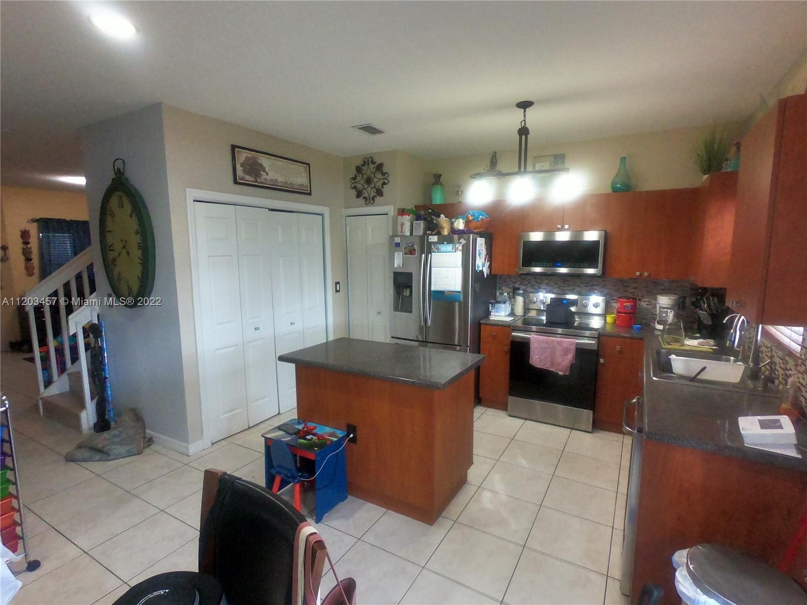 2954 SE 15th Ter Unit: 2954