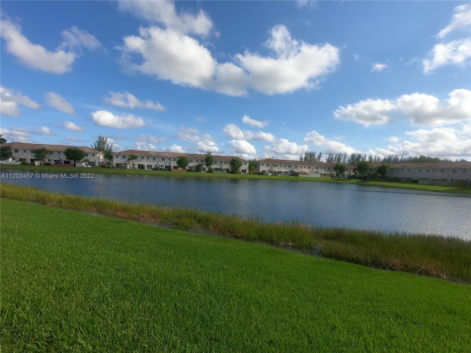 2954 SE 15th Ter Unit: 2954