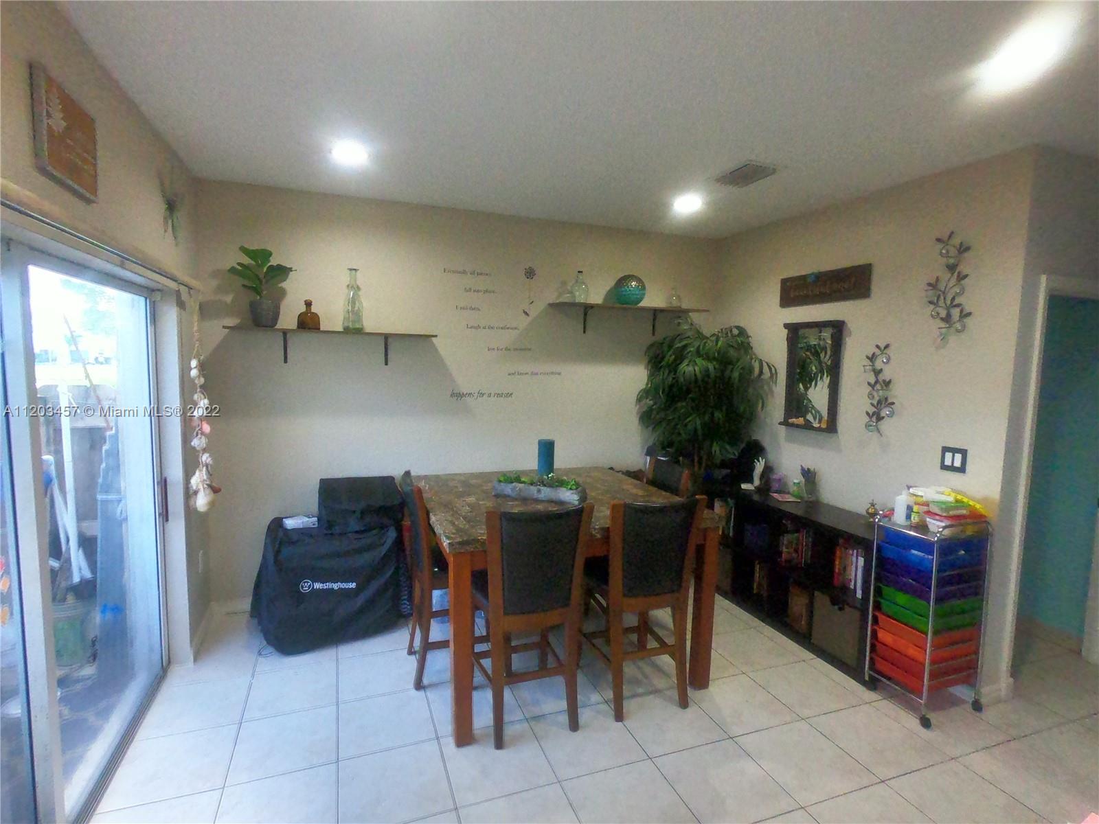 2954 SE 15th Ter Unit: 2954