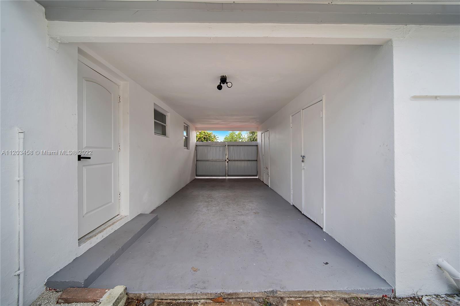 1331 NW 131st St
