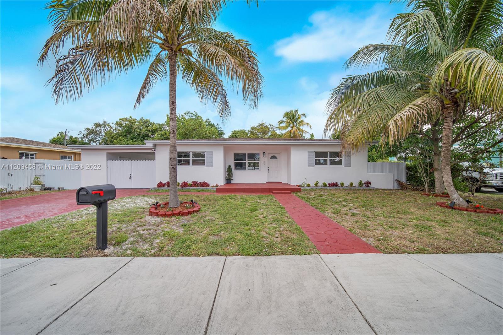 1331 NW 131st St