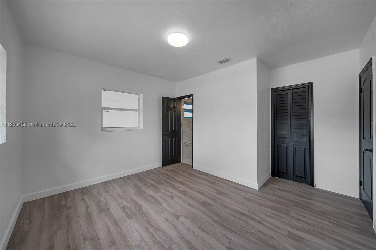 1331 NW 131st St