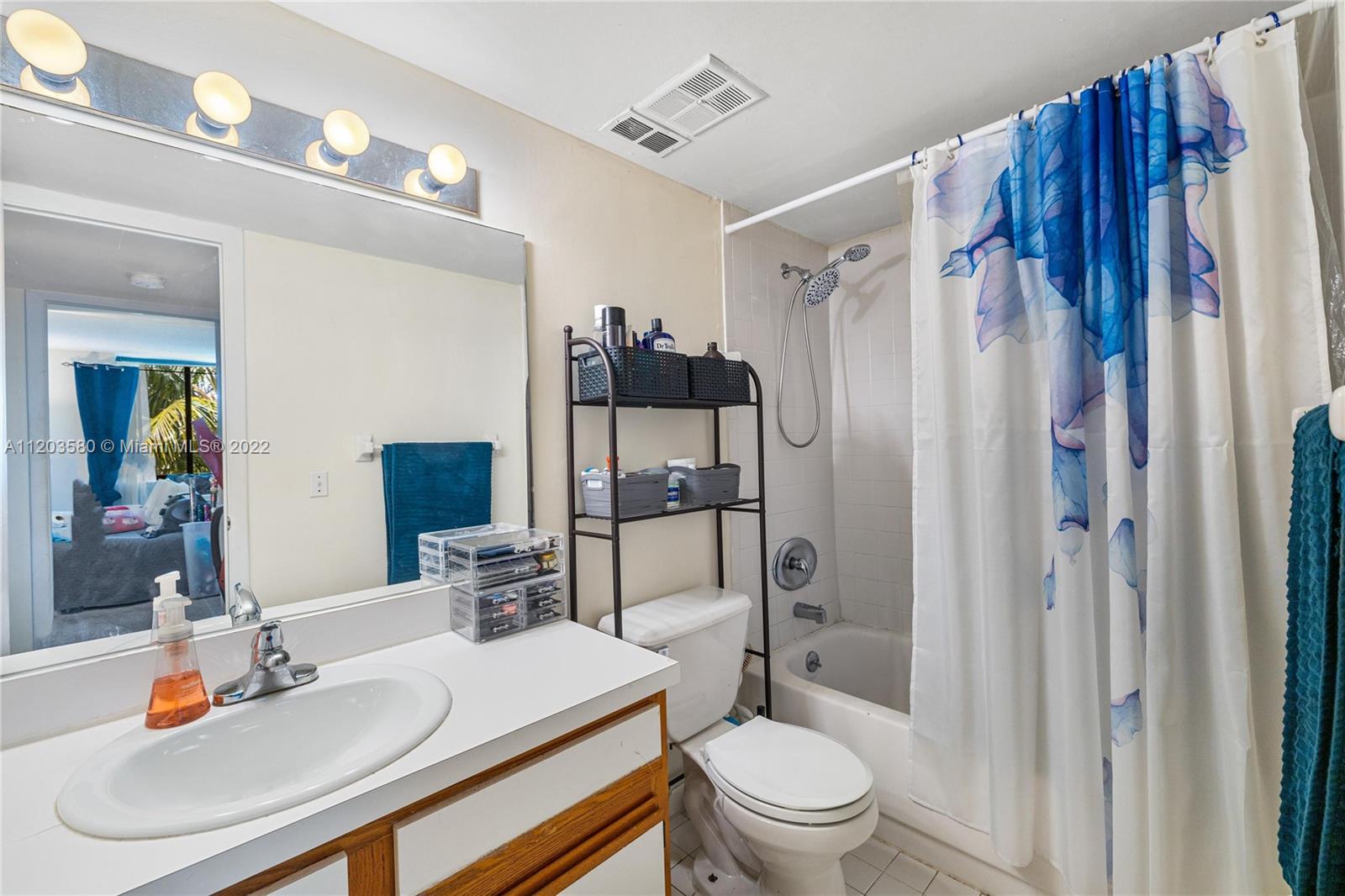 8307 SW 142nd Ave Unit: F201