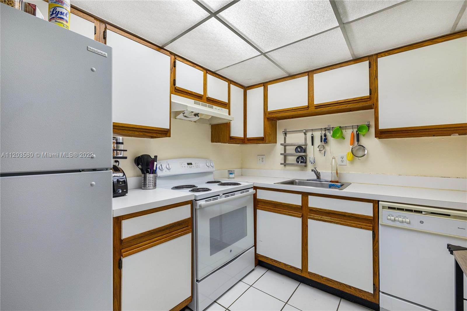 8307 SW 142nd Ave Unit: F201