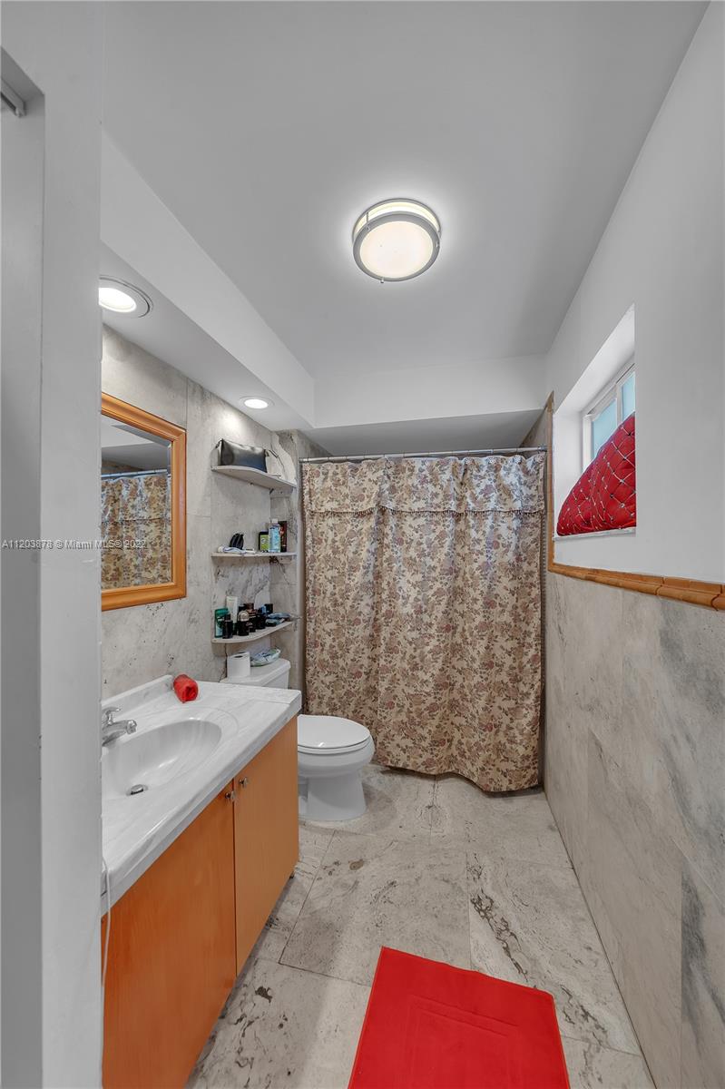 13523 SW 63rd Ln Unit: 13523