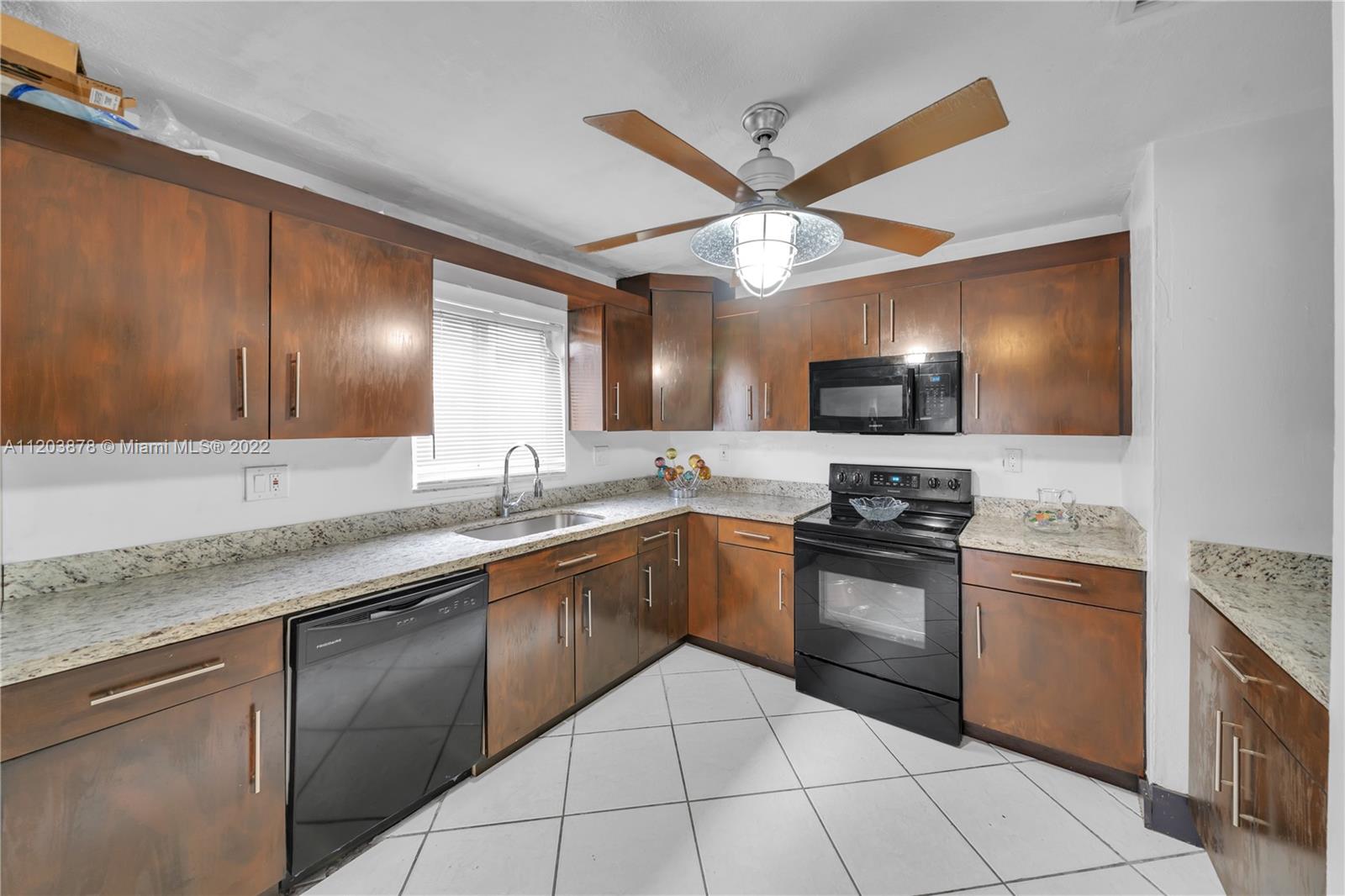 13523 SW 63rd Ln Unit: 13523