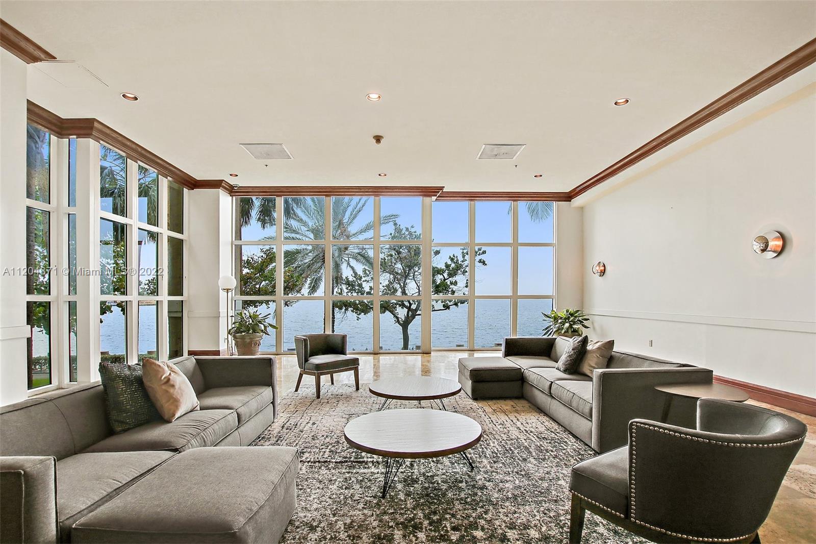 1111 Brickell Bay Dr Unit: 2005