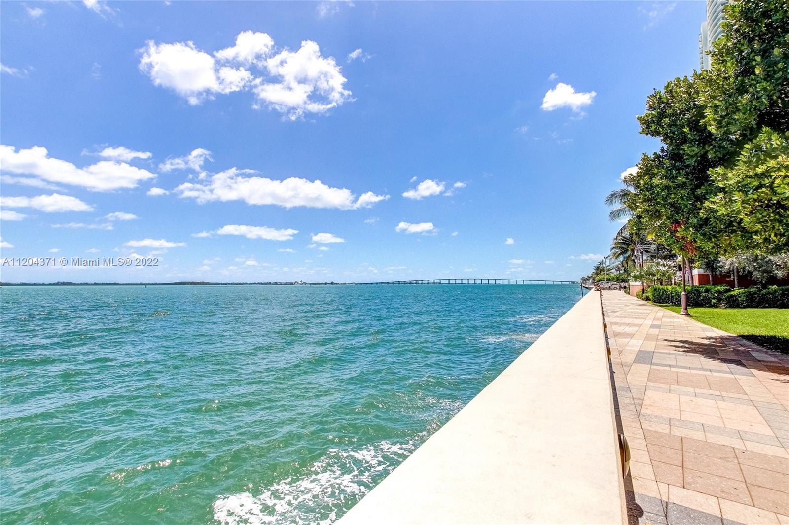 1111 Brickell Bay Dr Unit: 2005