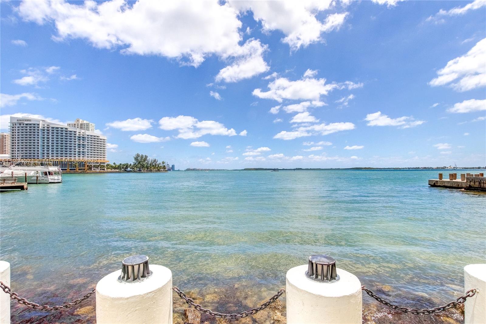 1111 Brickell Bay Dr Unit: 2005