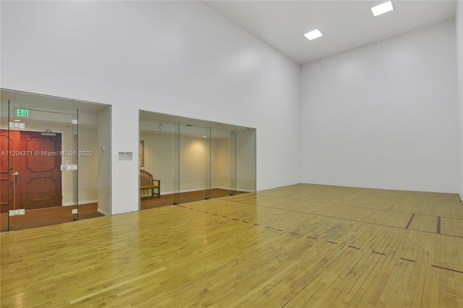 1111 Brickell Bay Dr Unit: 2005