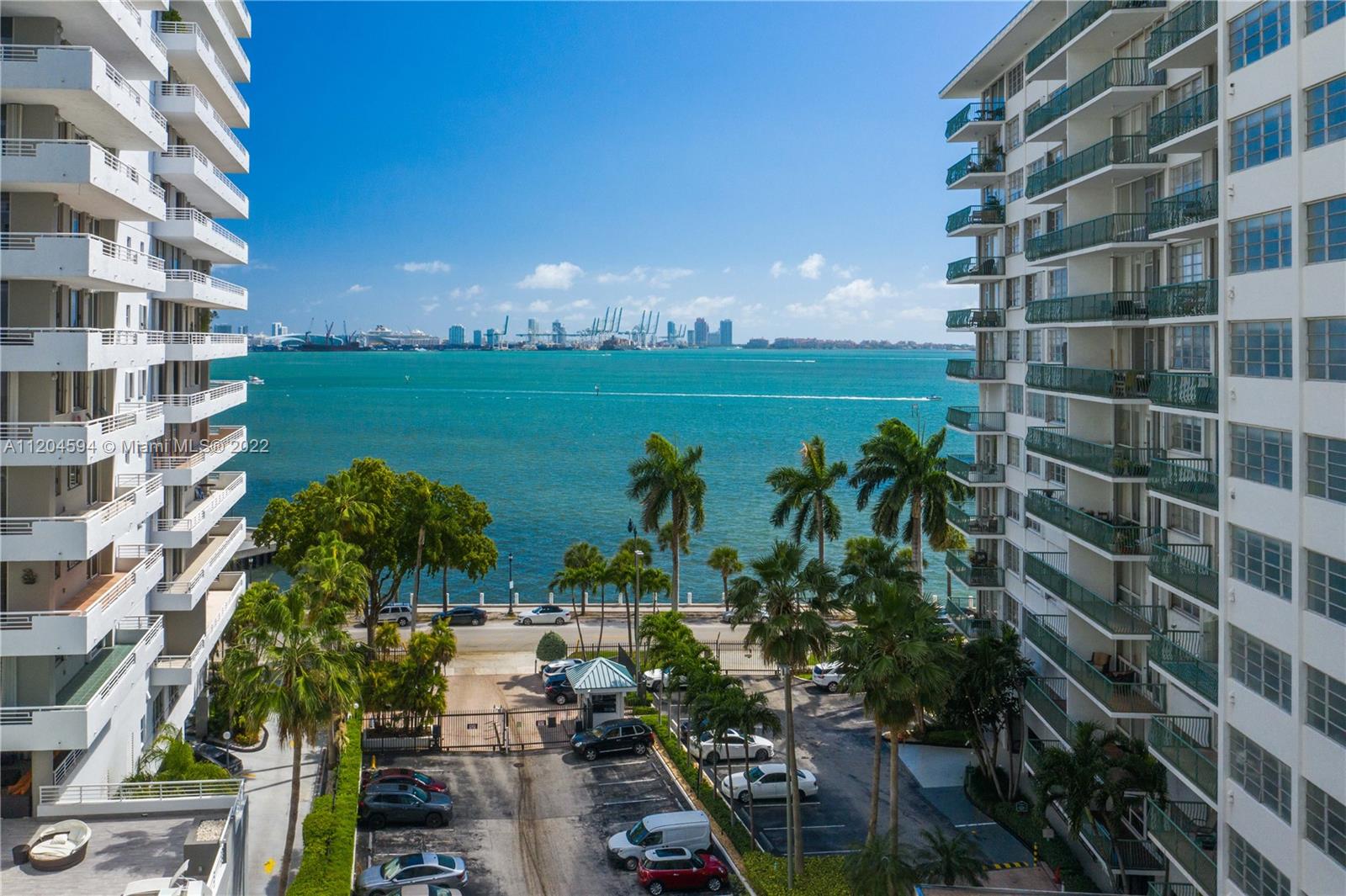 1408 Brickell Bay Dr Unit: 215