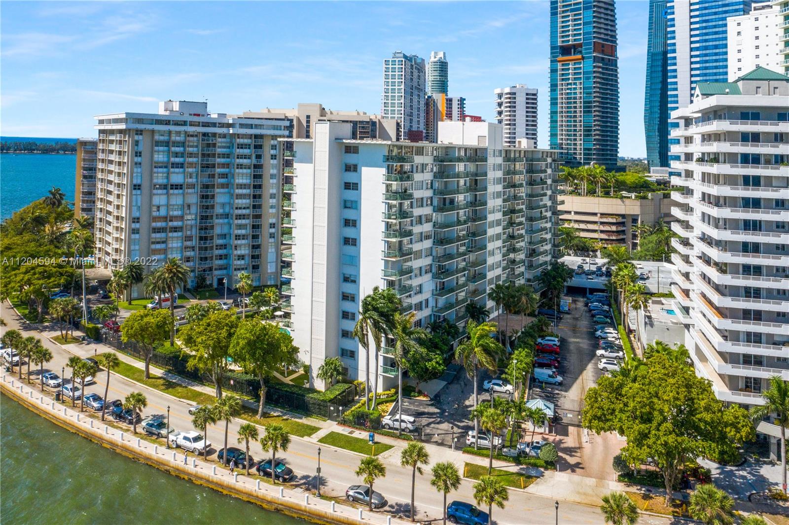 1408 Brickell Bay Dr Unit: 215
