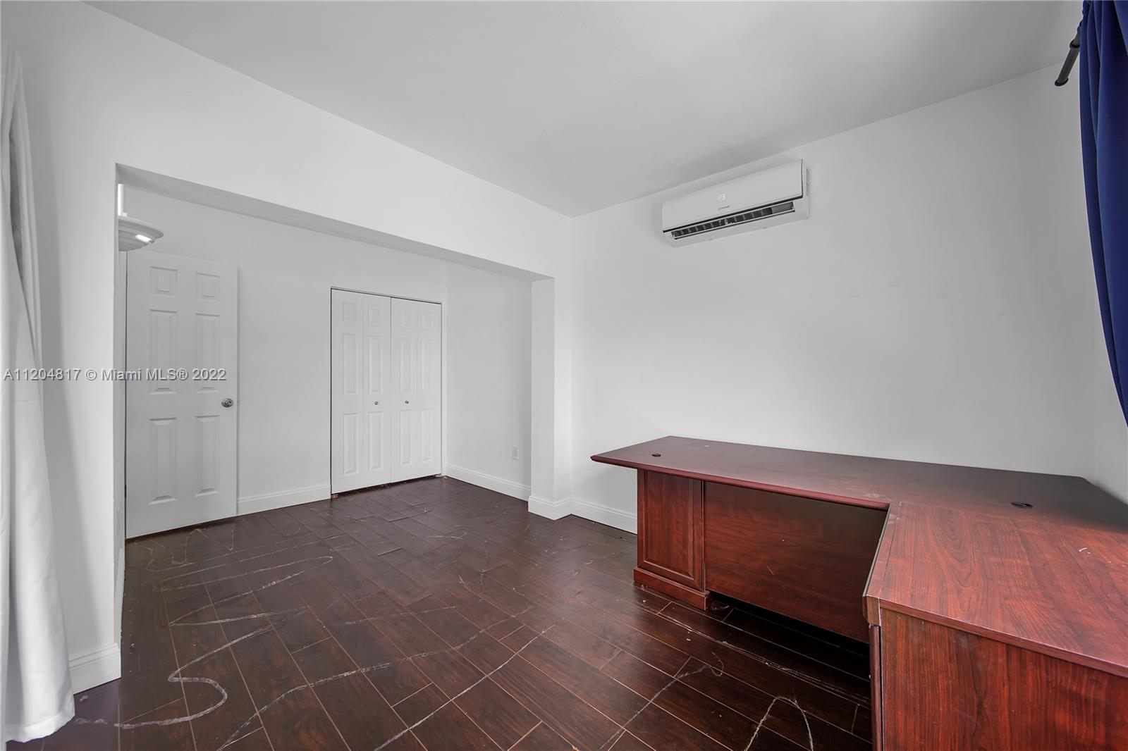7271 Sunset Strip