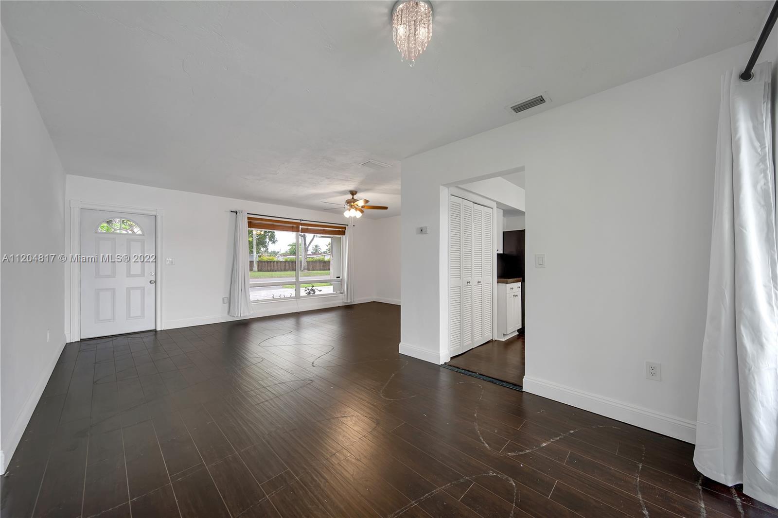 7271 Sunset Strip