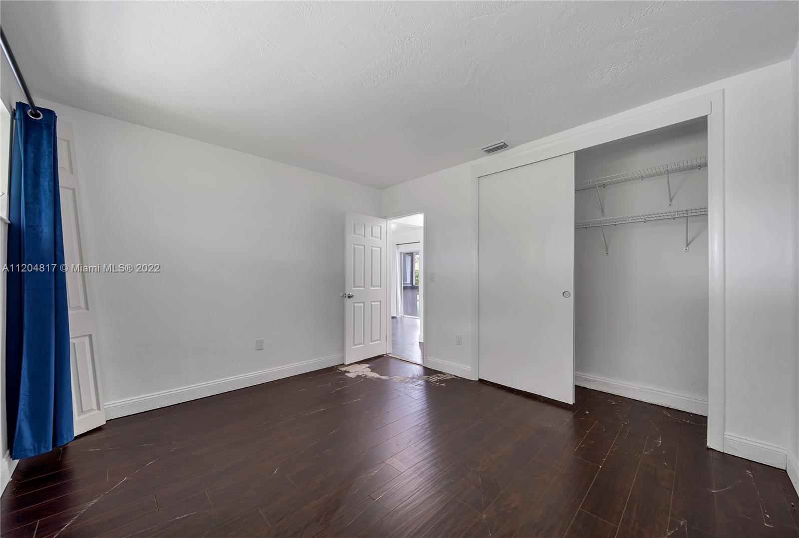 7271 Sunset Strip