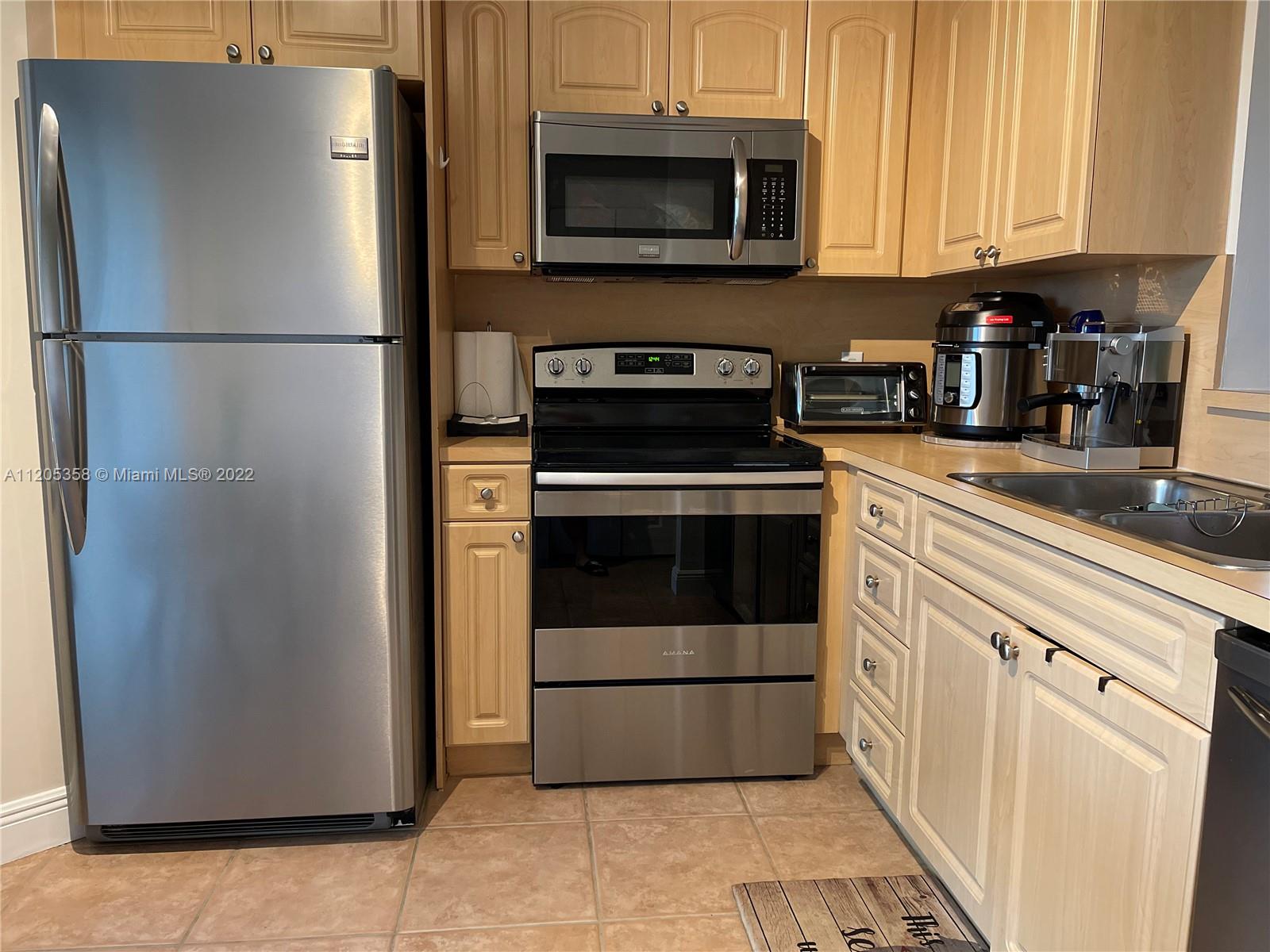 630 NW 79th Ter Unit: 106