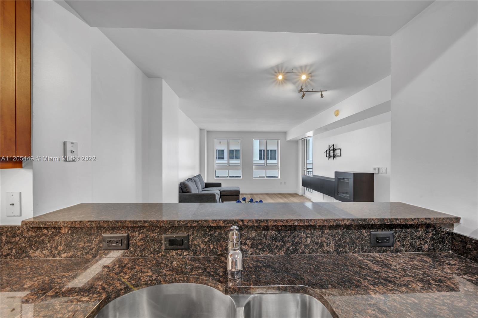 7350 SW 89th St Unit: 709S