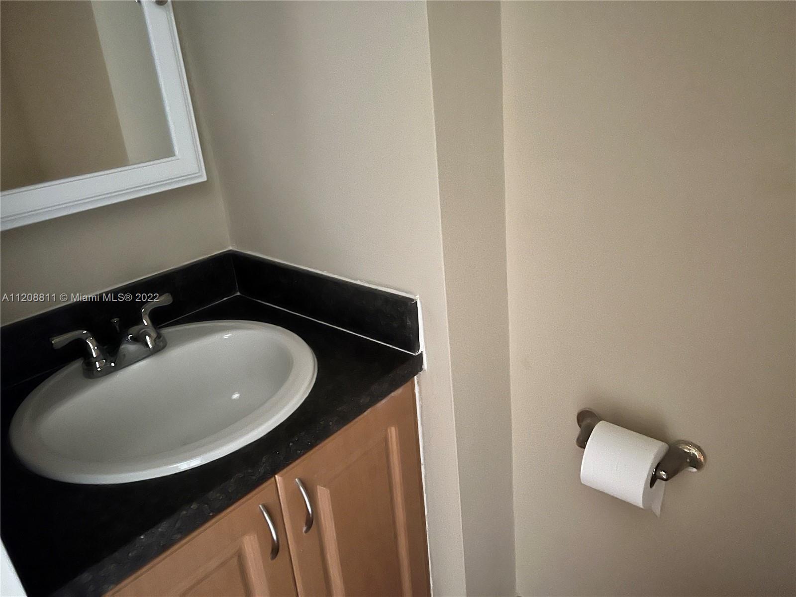 7801 NE 4th Ct Unit: 305
