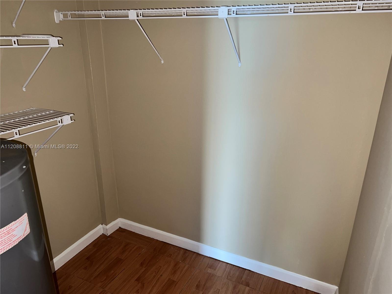 7801 NE 4th Ct Unit: 305