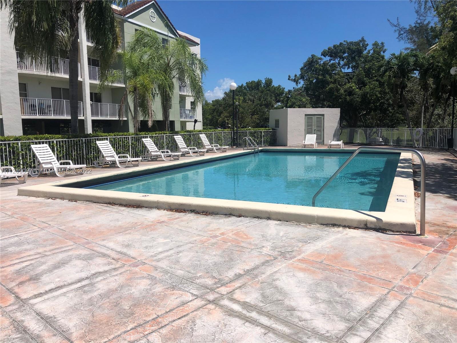 8260 SW 210th St Unit: 201