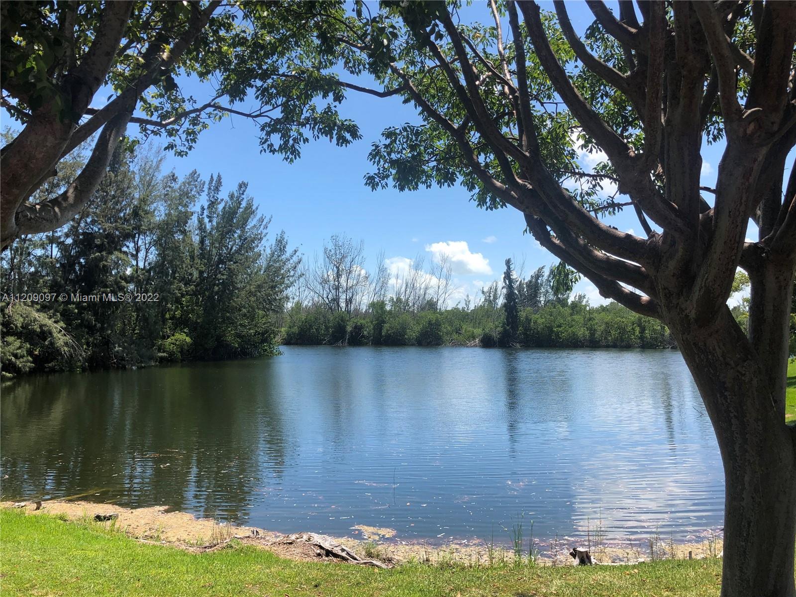 8260 SW 210th St Unit: 201