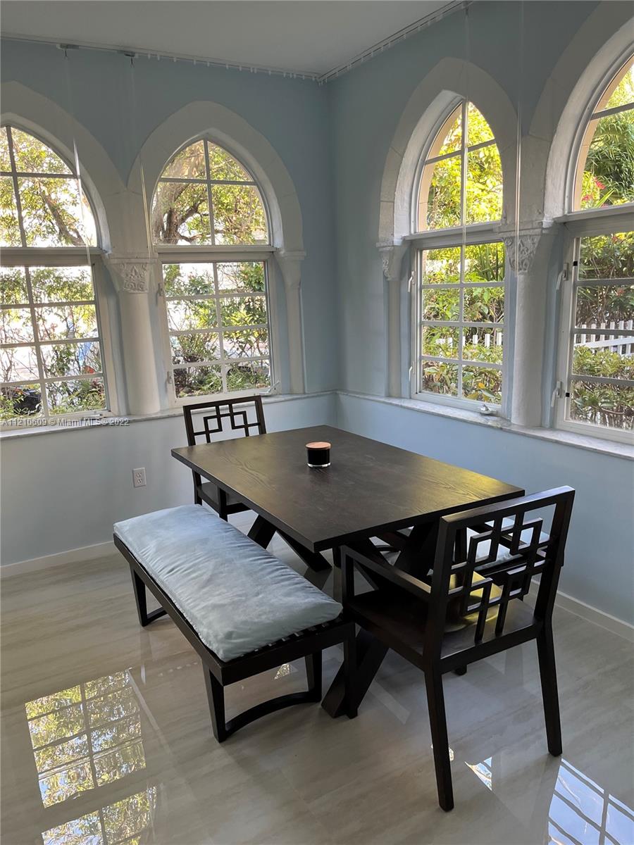 1528 Drexel Ave Unit: 1A