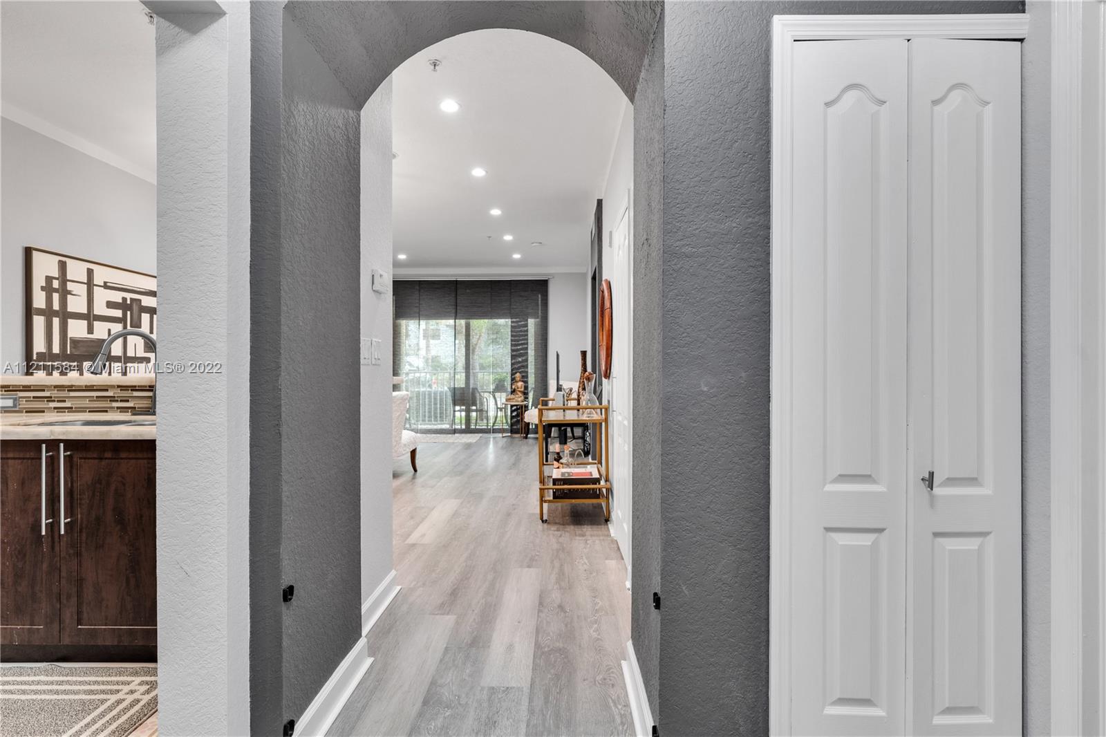 17800 NW 73rd Ave Unit: 102-21