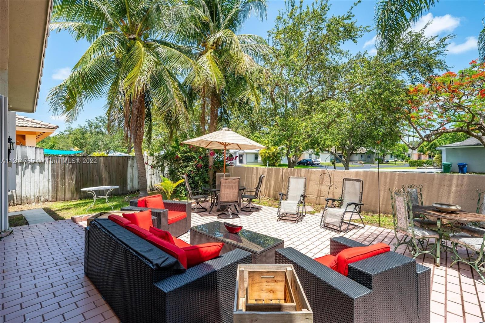 8528 Cutler Ct