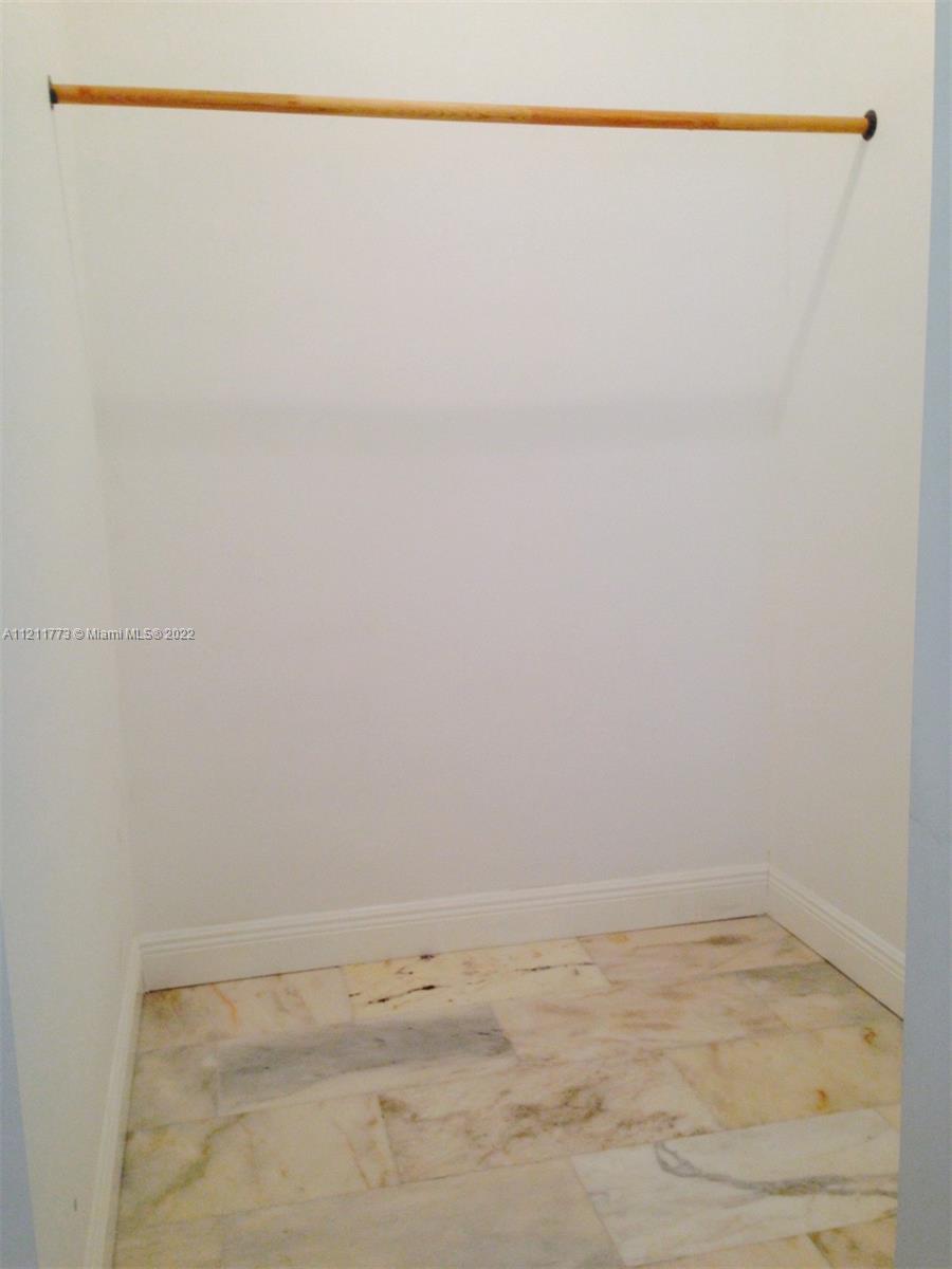 1526 Pennsylvania Ave Unit: 8