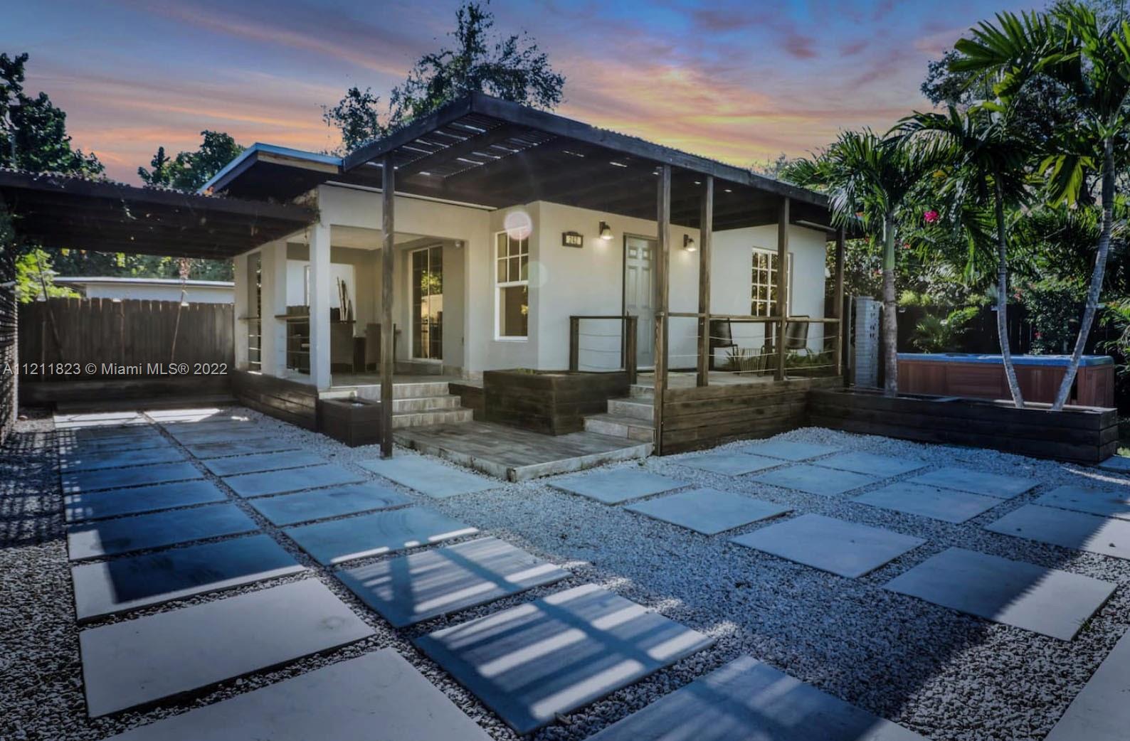 242 NW 100th Ter