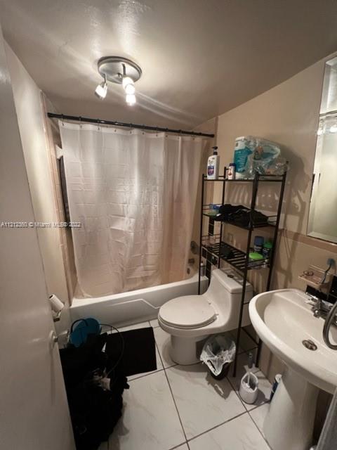 520 NE 38th St Unit: 6