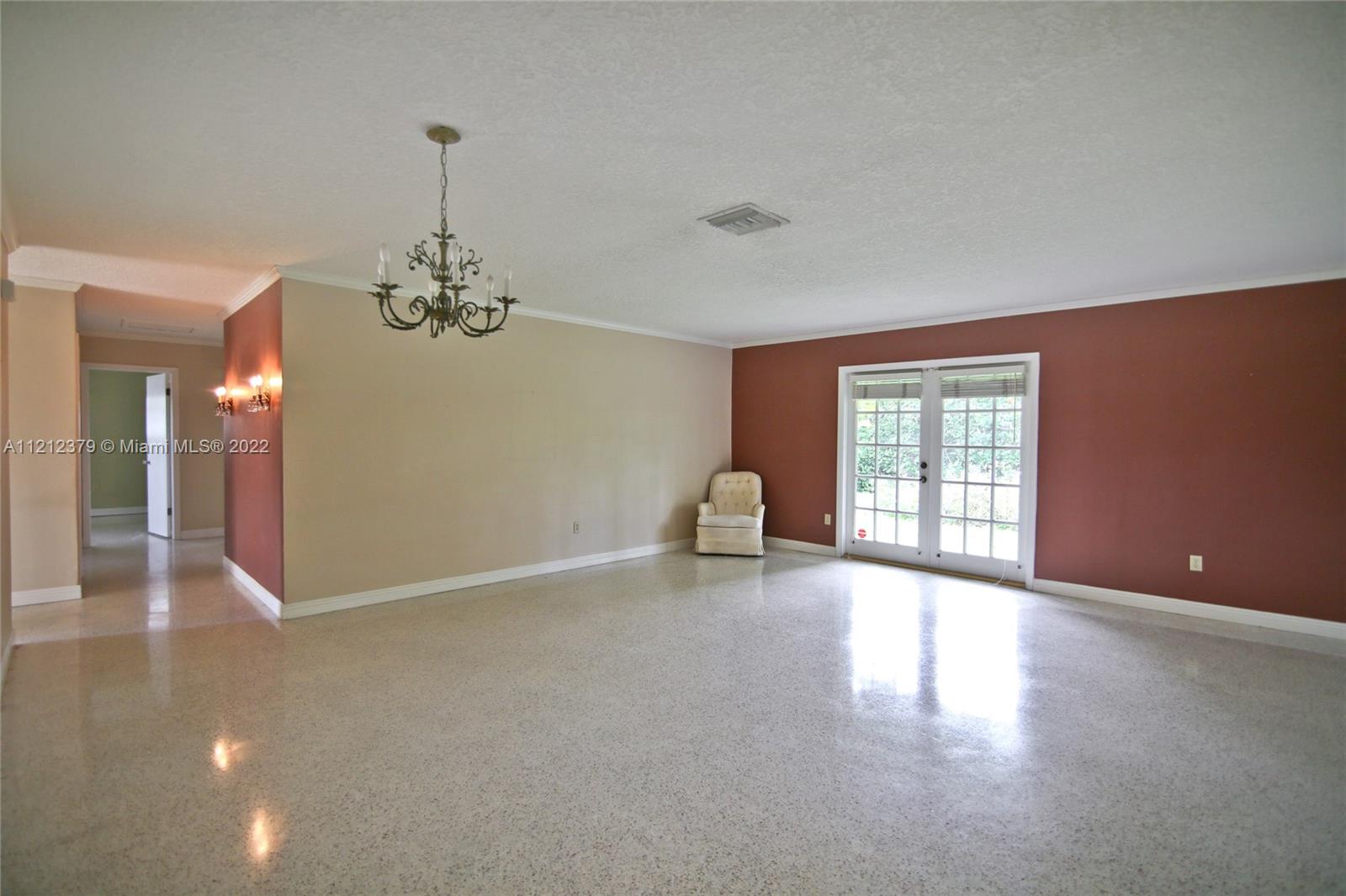 3230 SW 95th Ct