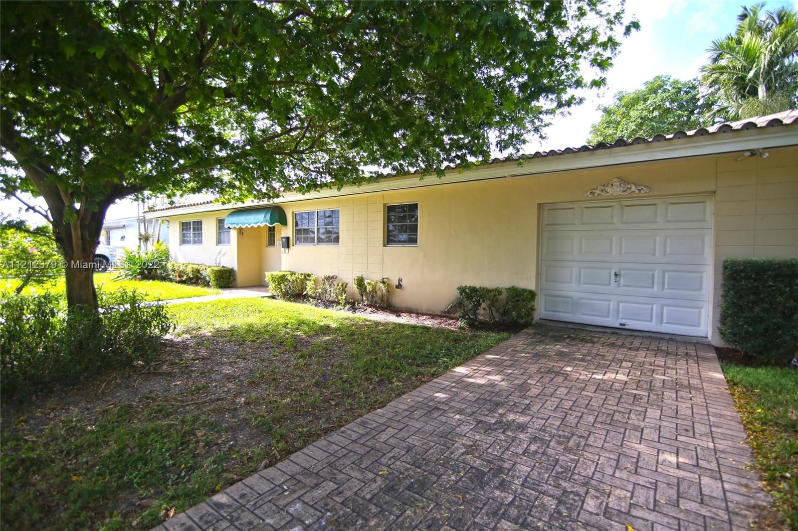 3230 SW 95th Ct
