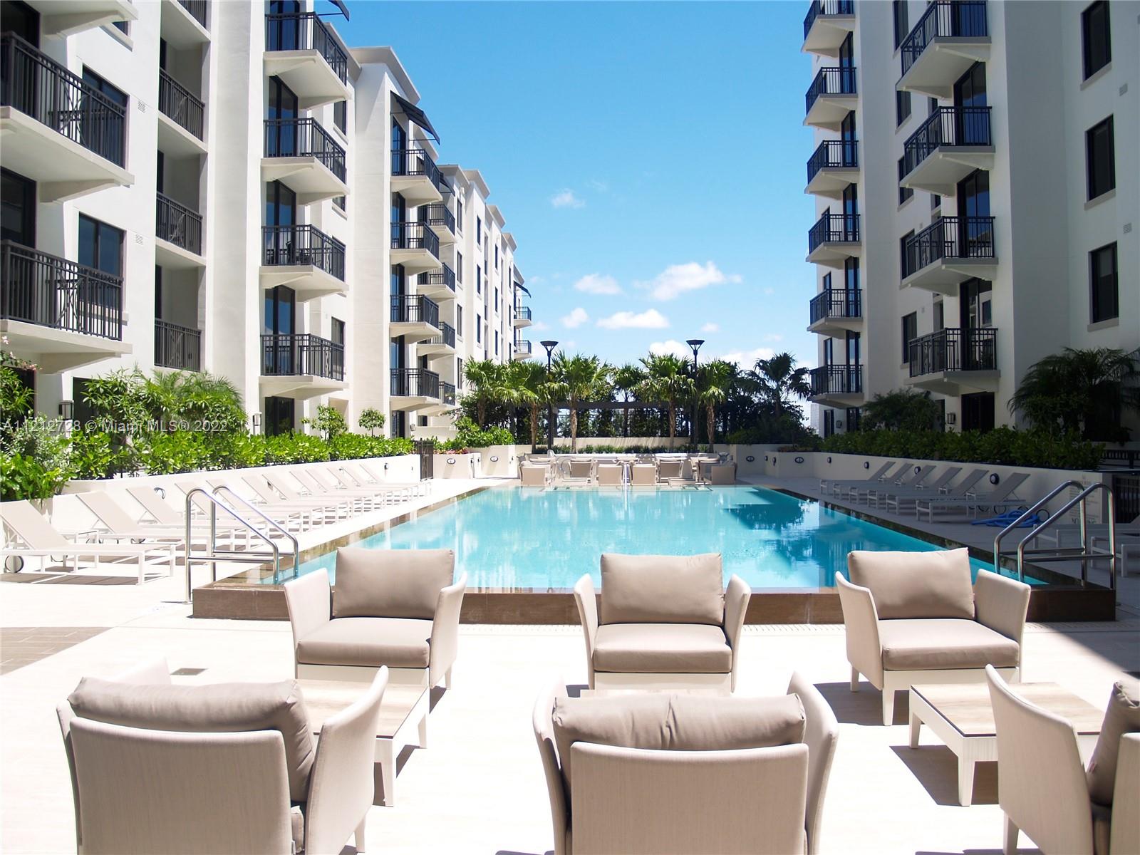 301 Altara Ave Unit: 806